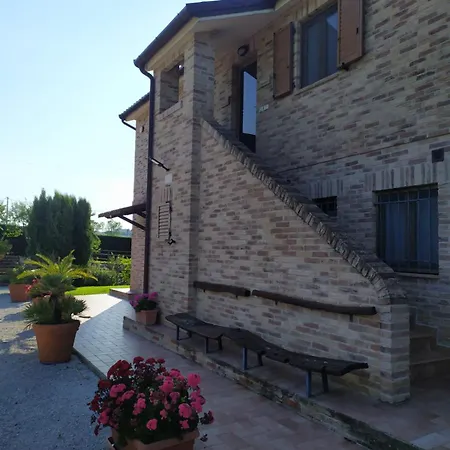 Cascina Del Poeta Guest House Recanati Exterior photo